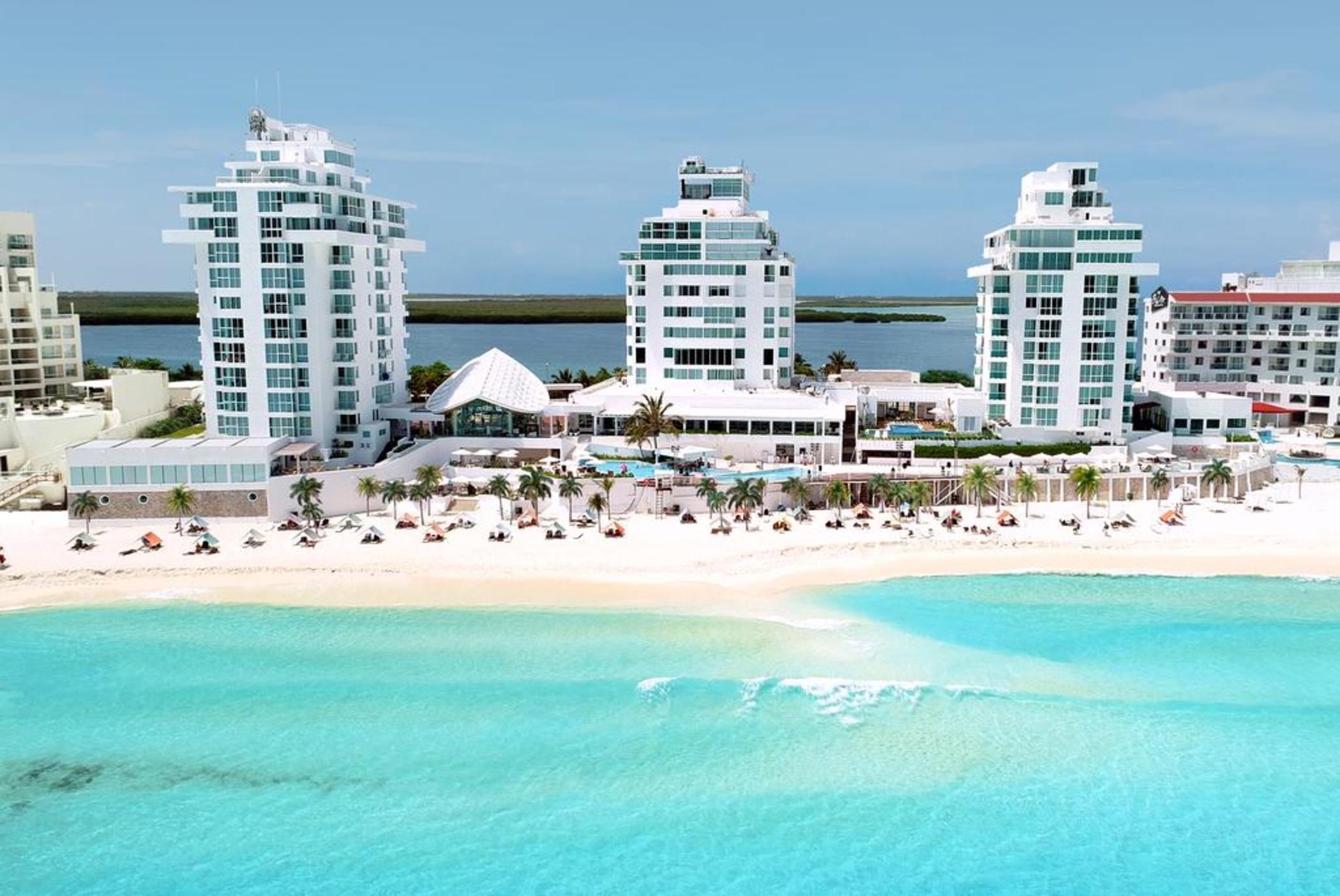 Oleo Cancun Playa All Inclusive Resort Exterior photo